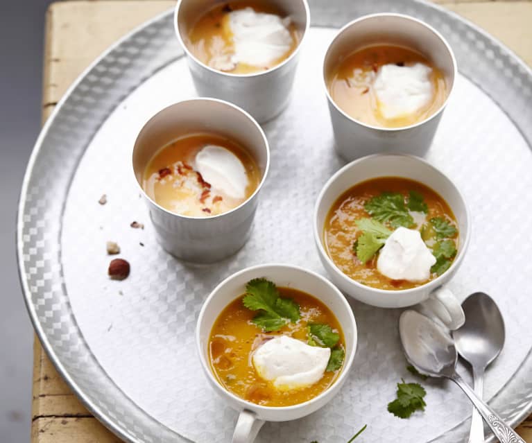 Velouté de carottes à la coriandre