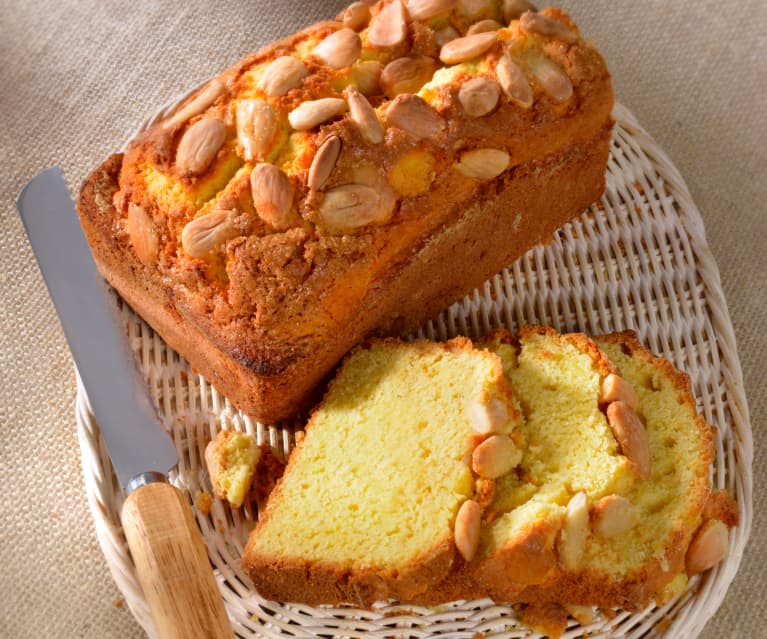 Plumcake alle mandorle