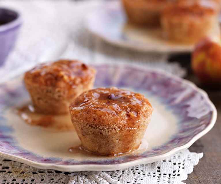 Muffiny polité jablečno-citrónovou šťávou Muffiny polité jablečno-citrónovou šťávou