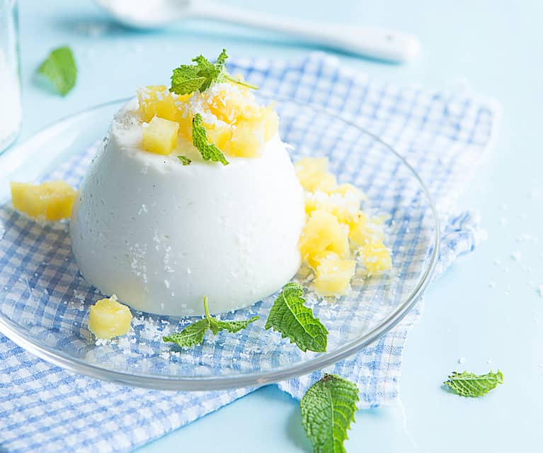 Panna cotta de piña colada