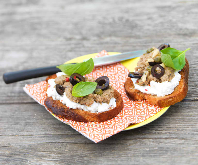 Tartines de sardine au chèvre frais