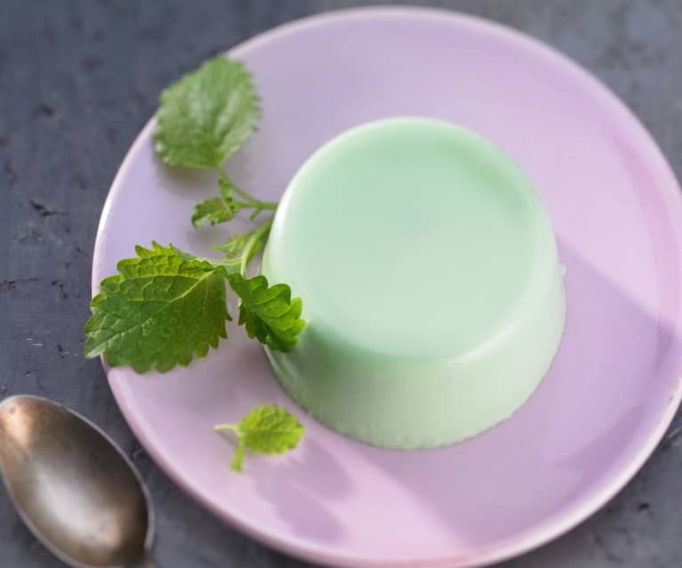 Waldmeister-Panna-Cotta