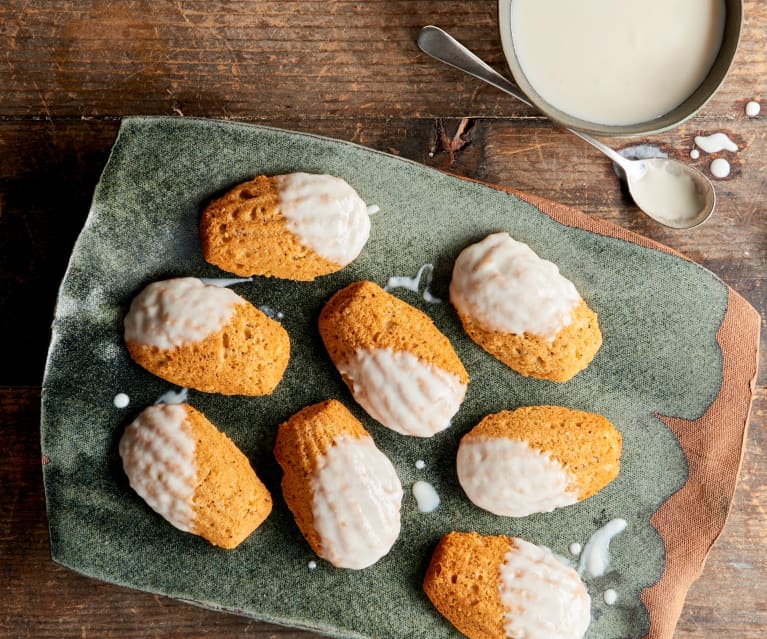 Paleo Lemon Poppy Seed Madeleines