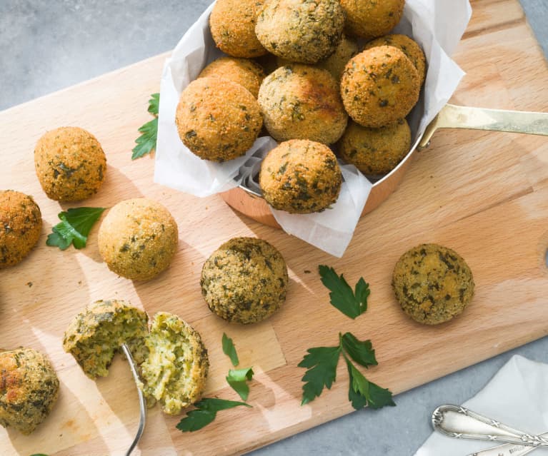 Croquetas de merluza, gambas y espinacas