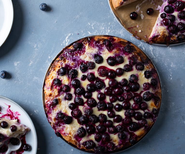 Pizza de mascarpone y arándanos