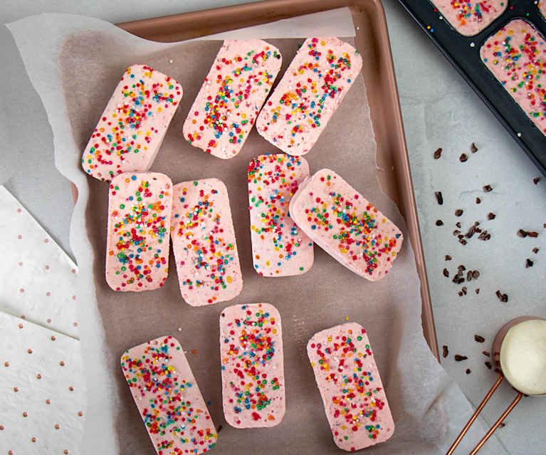 High Protein Strawberry choc-chip icecreams High Protein Strawberry choc-chip icecreams