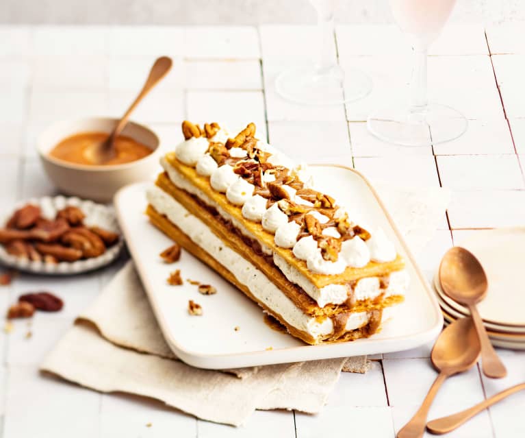 Mille-feuille vanille, caramel et noix de pécan