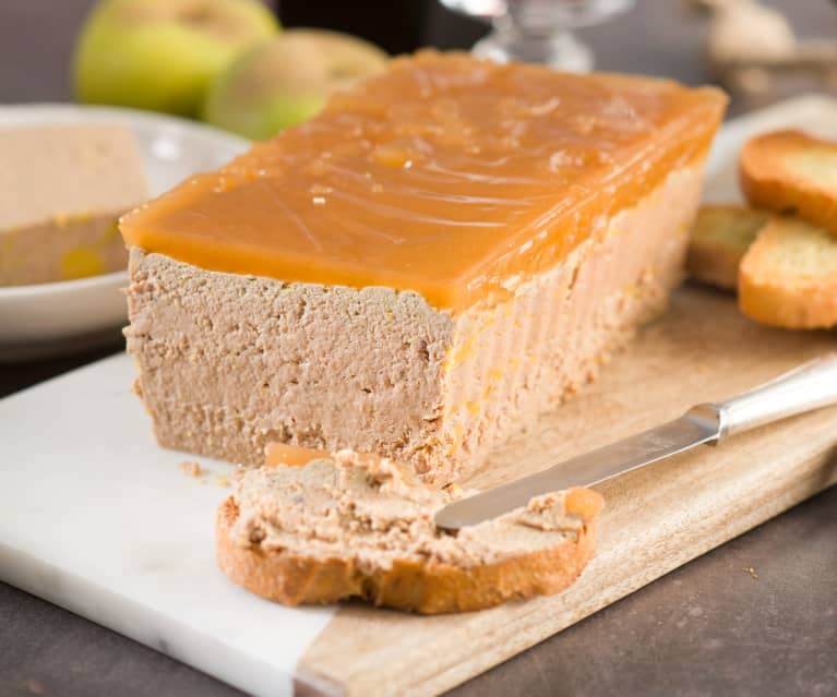 Paté de higaditos y manzana al oporto