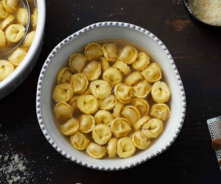 Tortellini in brodo Tortellini in brodo
