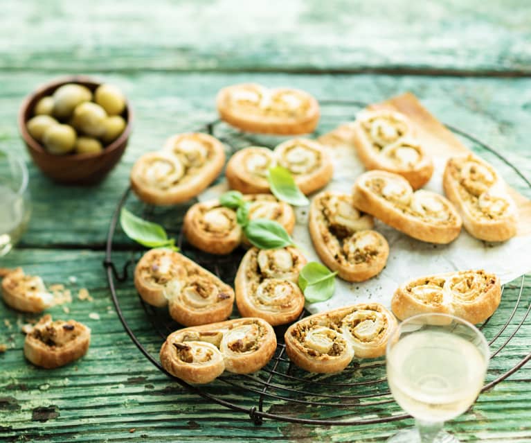 Feuilletés aux olives