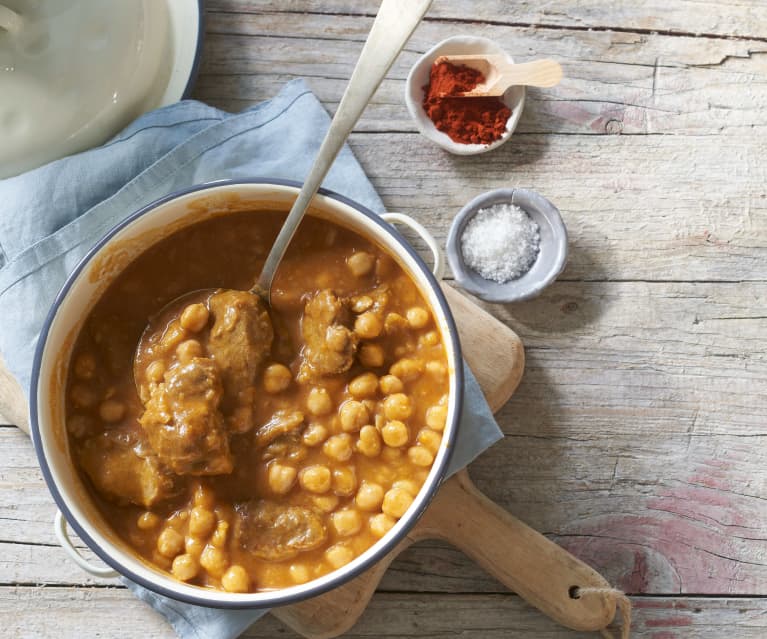 Garbanzos con carrilleras guisadas (Cocción lenta)