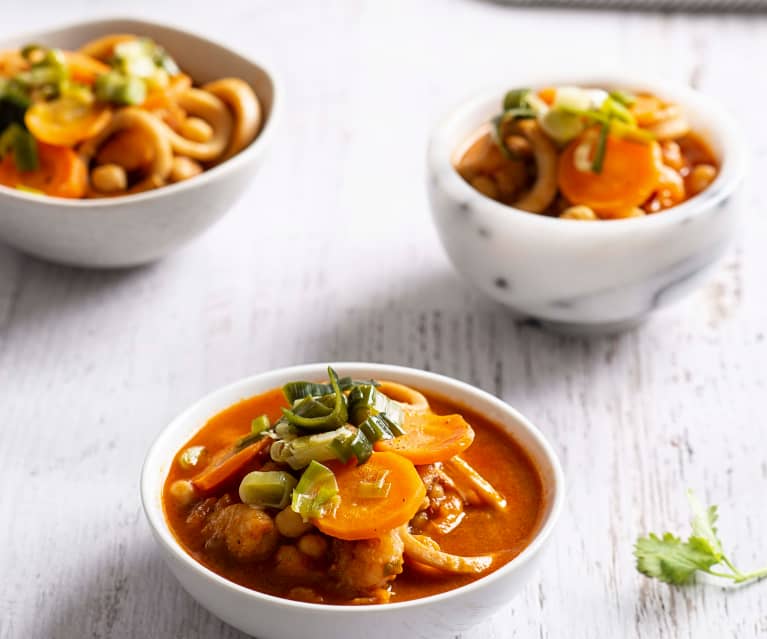 Cazuela de porotos con rabas y camarones