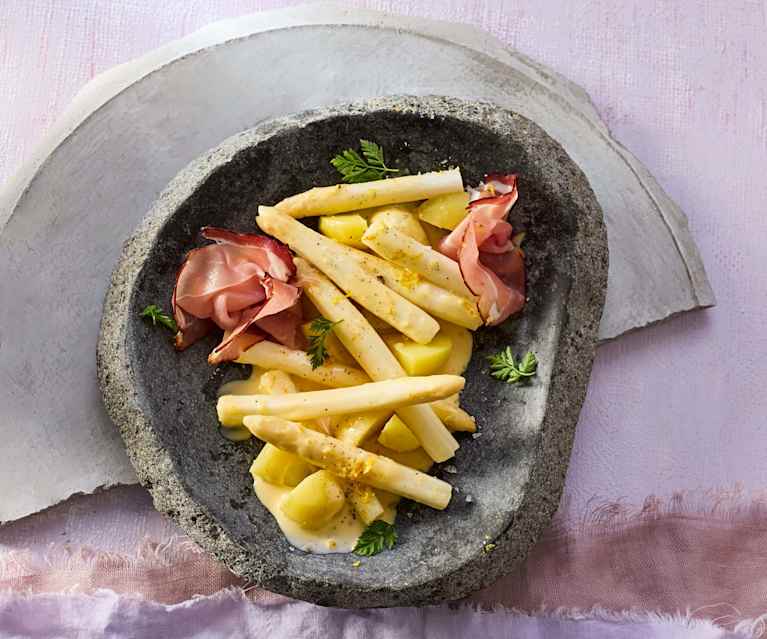 Sous-vide-Spargel mit Spargel-Hollandaise Sous-vide-Spargel mit Spargel-Hollandaise