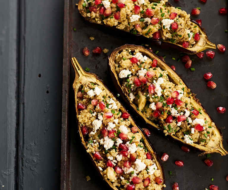 Beringelas recheadas com quinoa Beringelas recheadas com quinoa