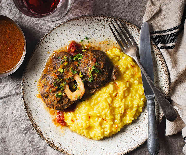 Slow Cooked Kalbsbeinscheibe mit Safran-Risotto Slow Cooked Kalbsbeinscheibe mit Safran-Risotto