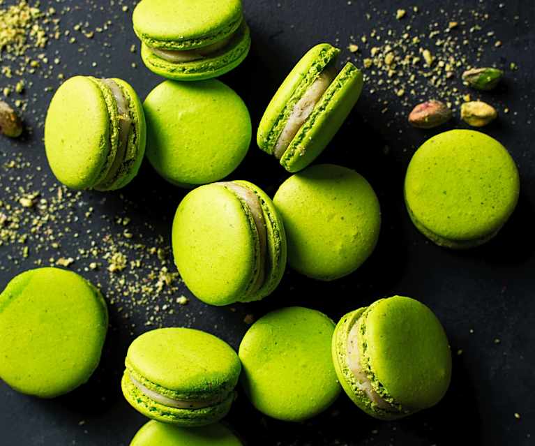 Pistazien-Macarons mit Pistazien-Ganache Pistazien-Macarons mit Pistazien-Ganache