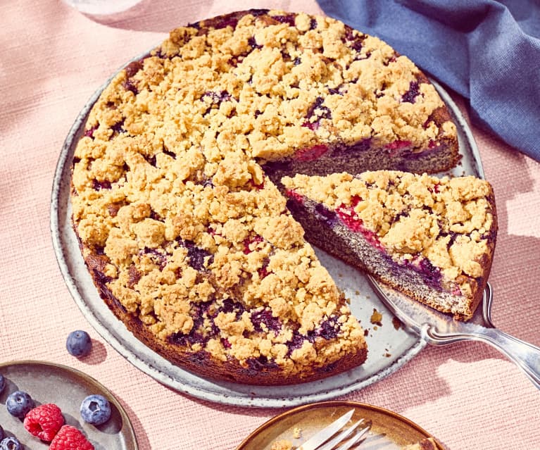 Mohn-Beeren-Kuchen mit Streuseln