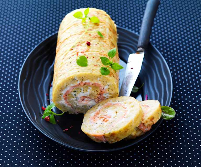 Rotolo di patate con salmone affumicato Rotolo di patate con salmone affumicato