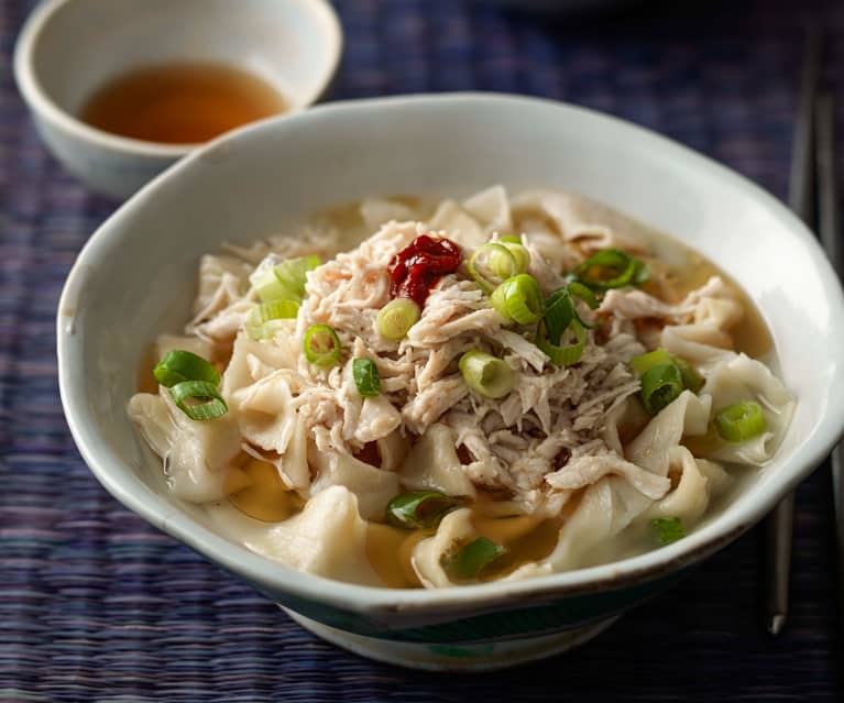 Korean Chicken Noodle Soup (Kal-guksu)