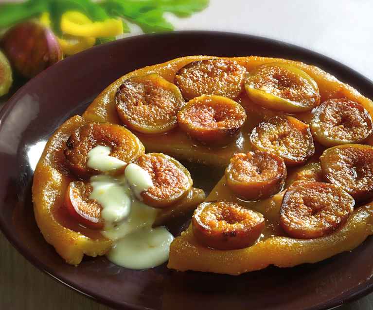 Tarte tatin di fichi con salsa dolce al caprino