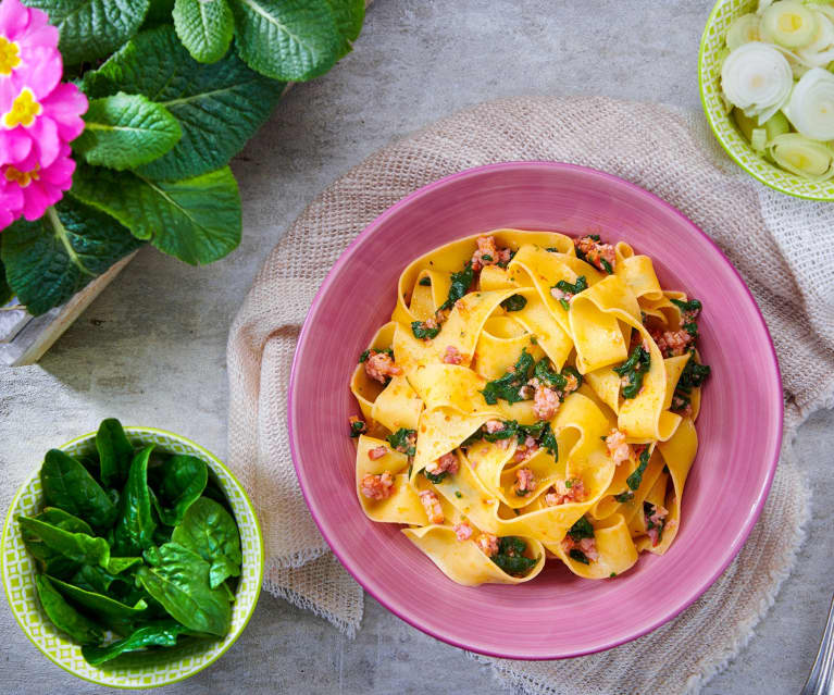 Pappardelle spinaci e cipollotti