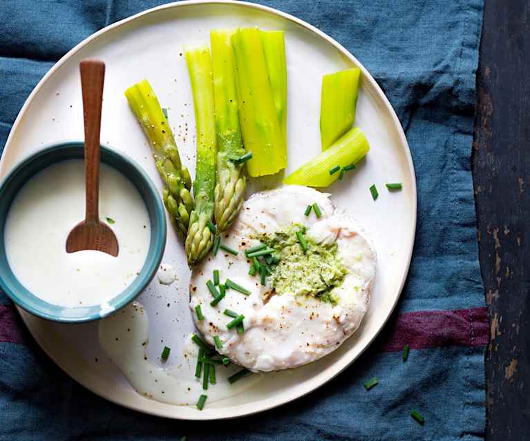 Colin farci et asperges sauce au citron Colin farci et asperges sauce au citron