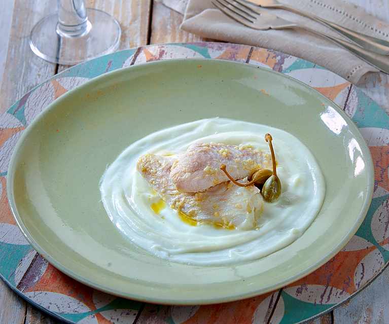 Merluzzo marinato con crema di cavolfiore e zenzero