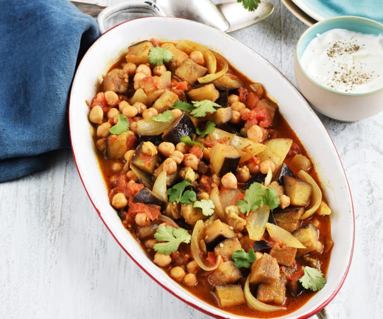 Curry d'aubergines, tomates et pois chiches