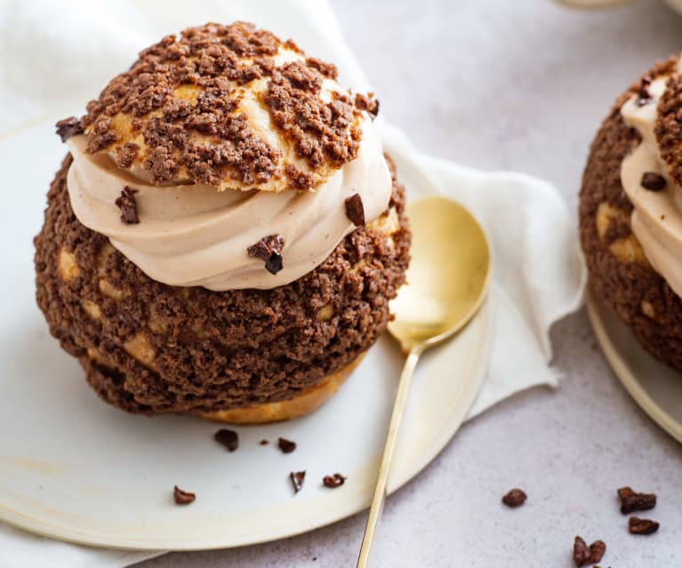 Choux craquelins au gianduja