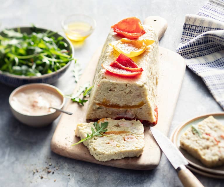 Pain de poisson aux épices, sauce froide au poivron