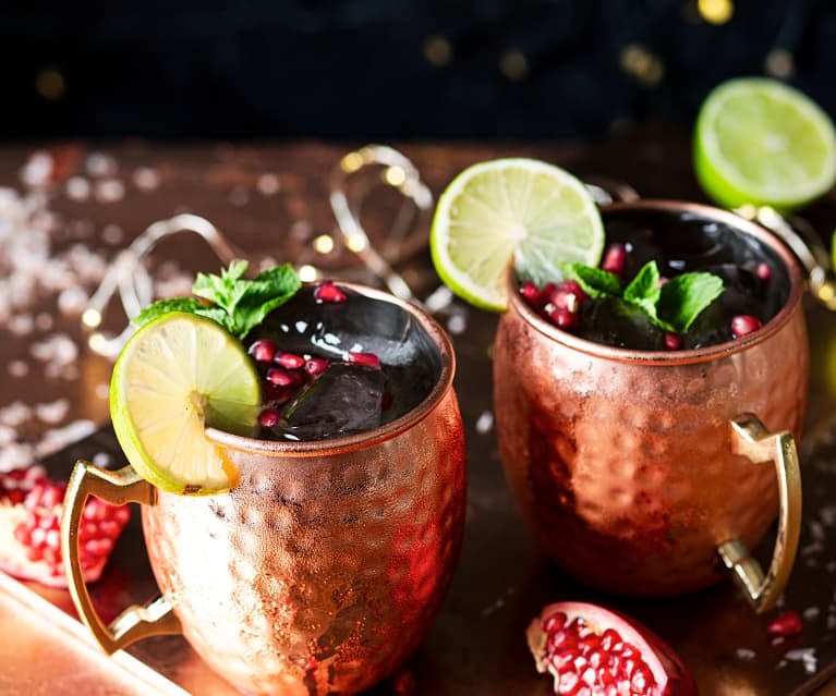 Mule Moscovita con granada y menta