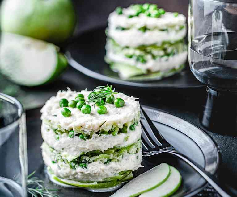 Mille-feuille crabe, petit pois et avocat Mille-feuille crabe, petit pois et avocat