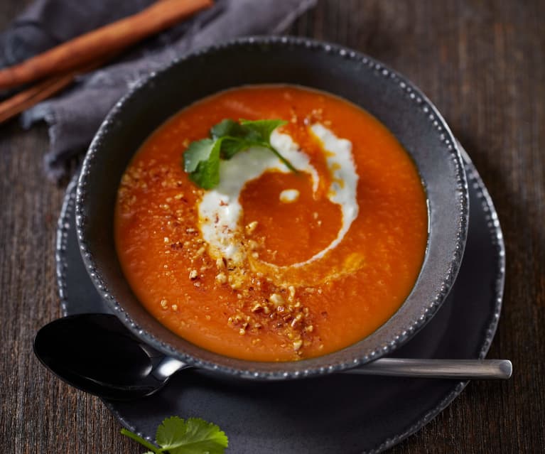 Möhrensuppe mit Zimt