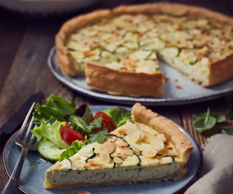 Zucchini-Ricotta-Quiche mit Mandelblättchen