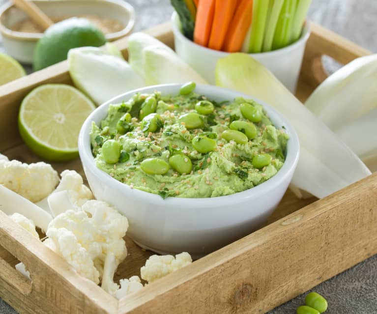 Dip de edamame con crudités