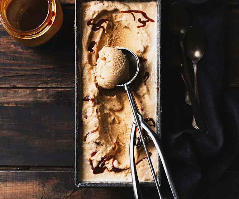 Glace vanille au caramel salé Glace vanille au caramel salé