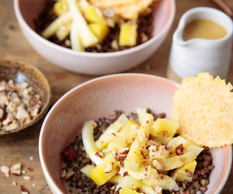 Lentilles vertes à la badiane et panais, craquants d’emmental