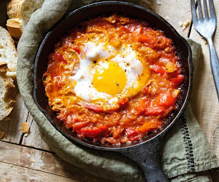 Chakchouka aux poivrons, tomates et œufs