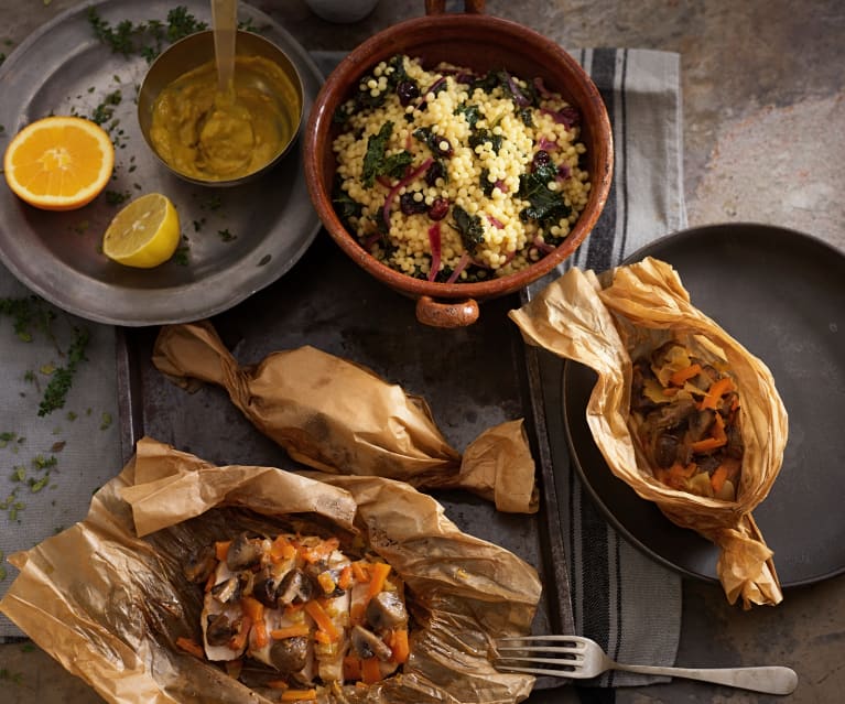 Papelotes de frango com cogumelos e massa pérola com couve kale