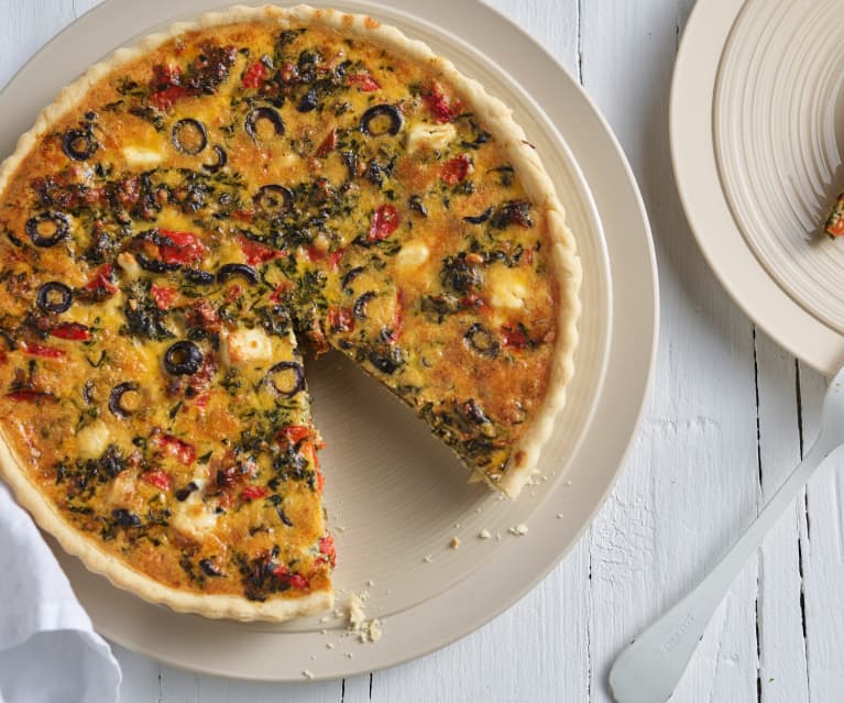 Quiche vegetariana con espinacas y pimiento rojo