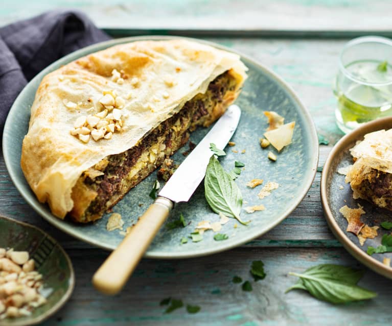 Pastilla aux restes de viande