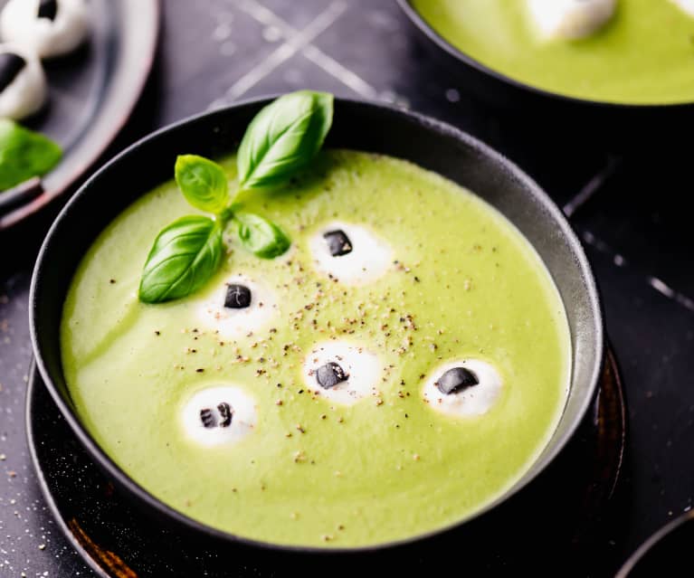 Grüne Suppe mit gruseligen Augen - Cookidoo™– the official Thermomix ...