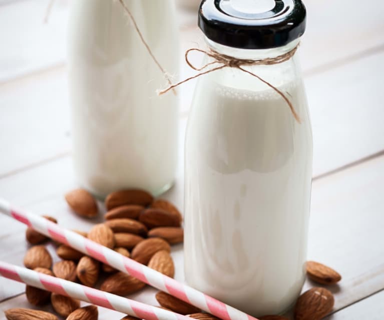 Leche de almendras