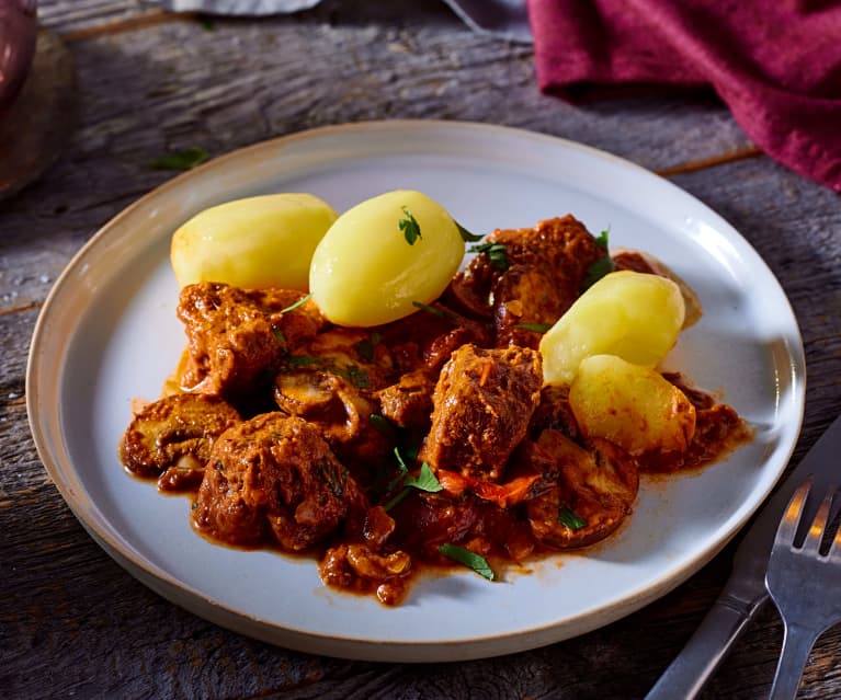 Rindfleisch Stroganoff mit Kartoffeln