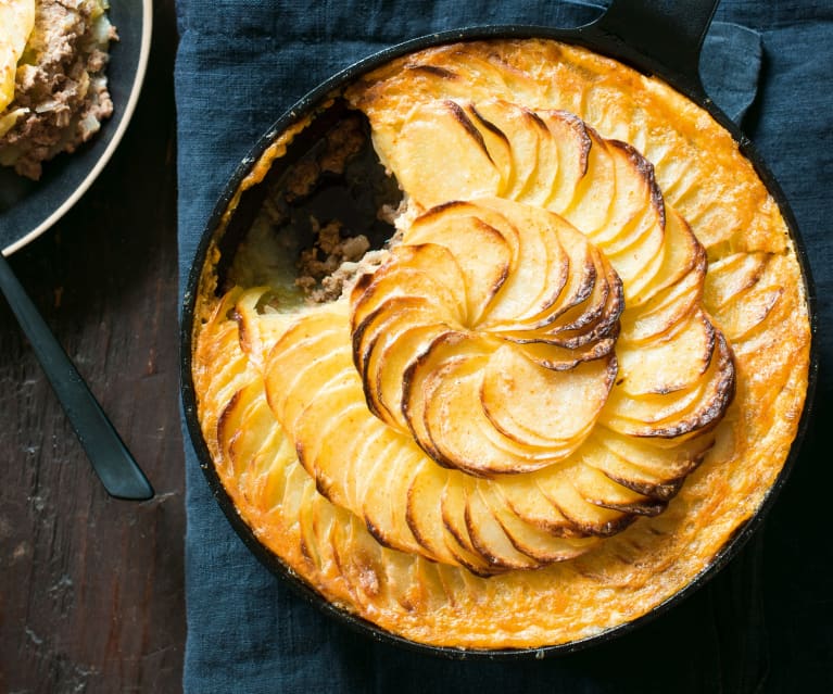 Gratin de pommes de terre à la viande hachée