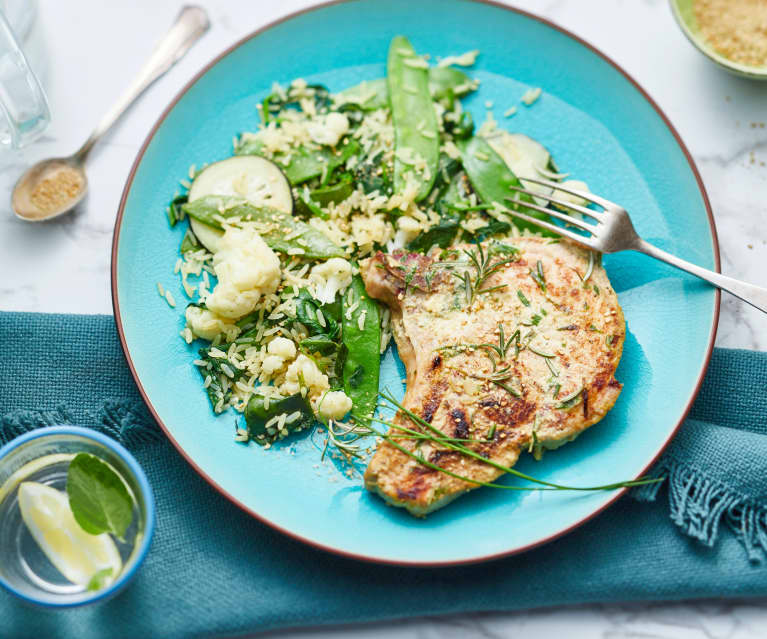 Porc mariné, riz sauté et légumes croquants