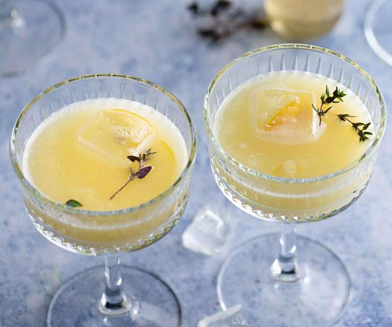 Mocktail de limón y tomillo Mocktail de limón y tomillo