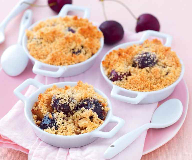 Crumble di mele e ciliegie Crumble di mele e ciliegie