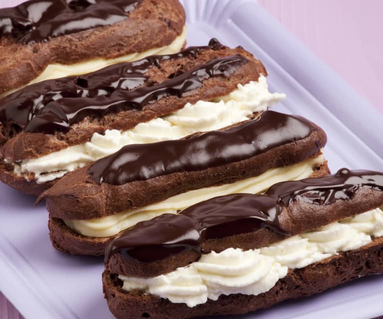 Éclairs de chocolate