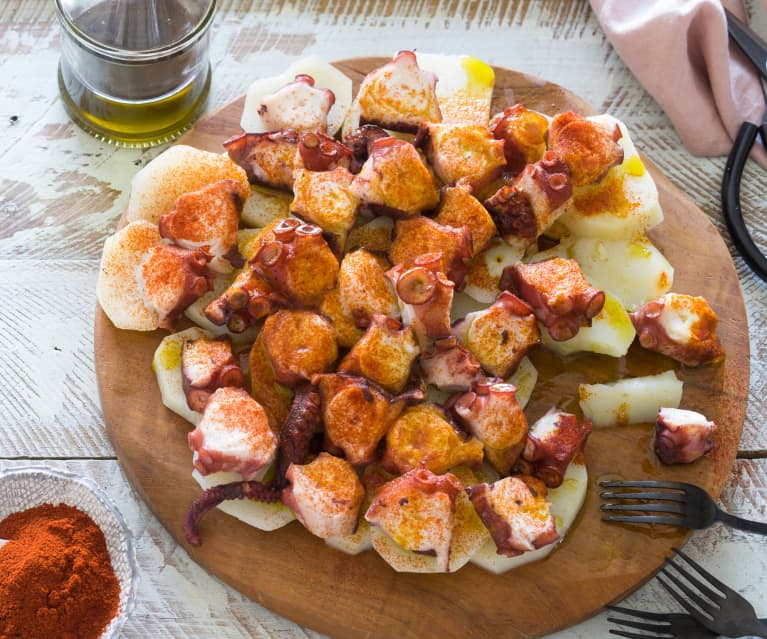 Pulpo a feira con cachelos - Cookidoo™– the official Thermomix® recipe  platform